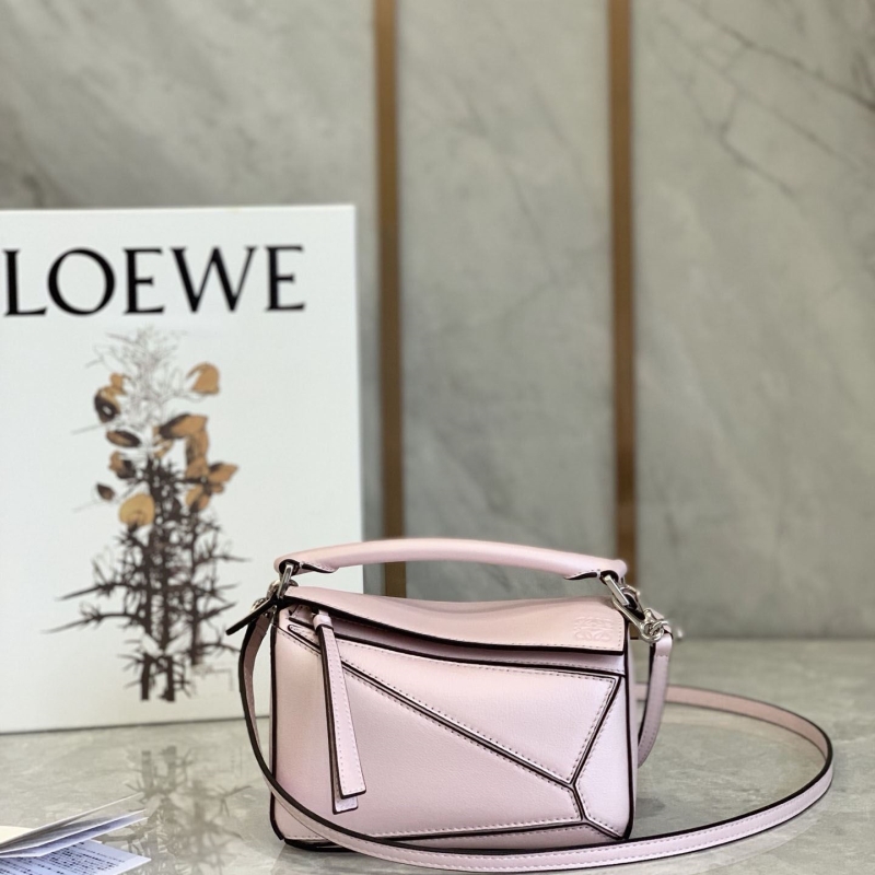 l*ew* handle bags